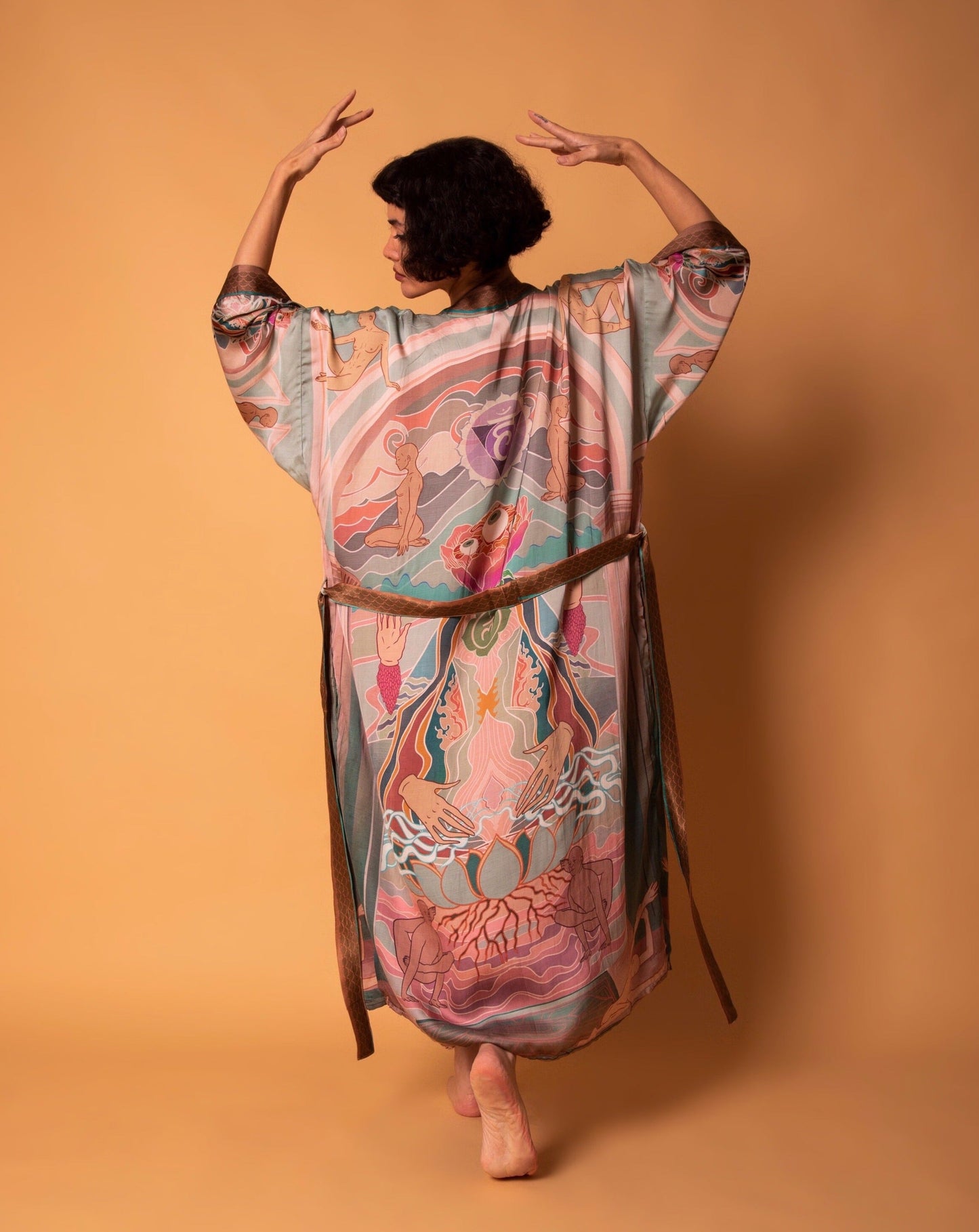 The Gate Kimono Qinkimo