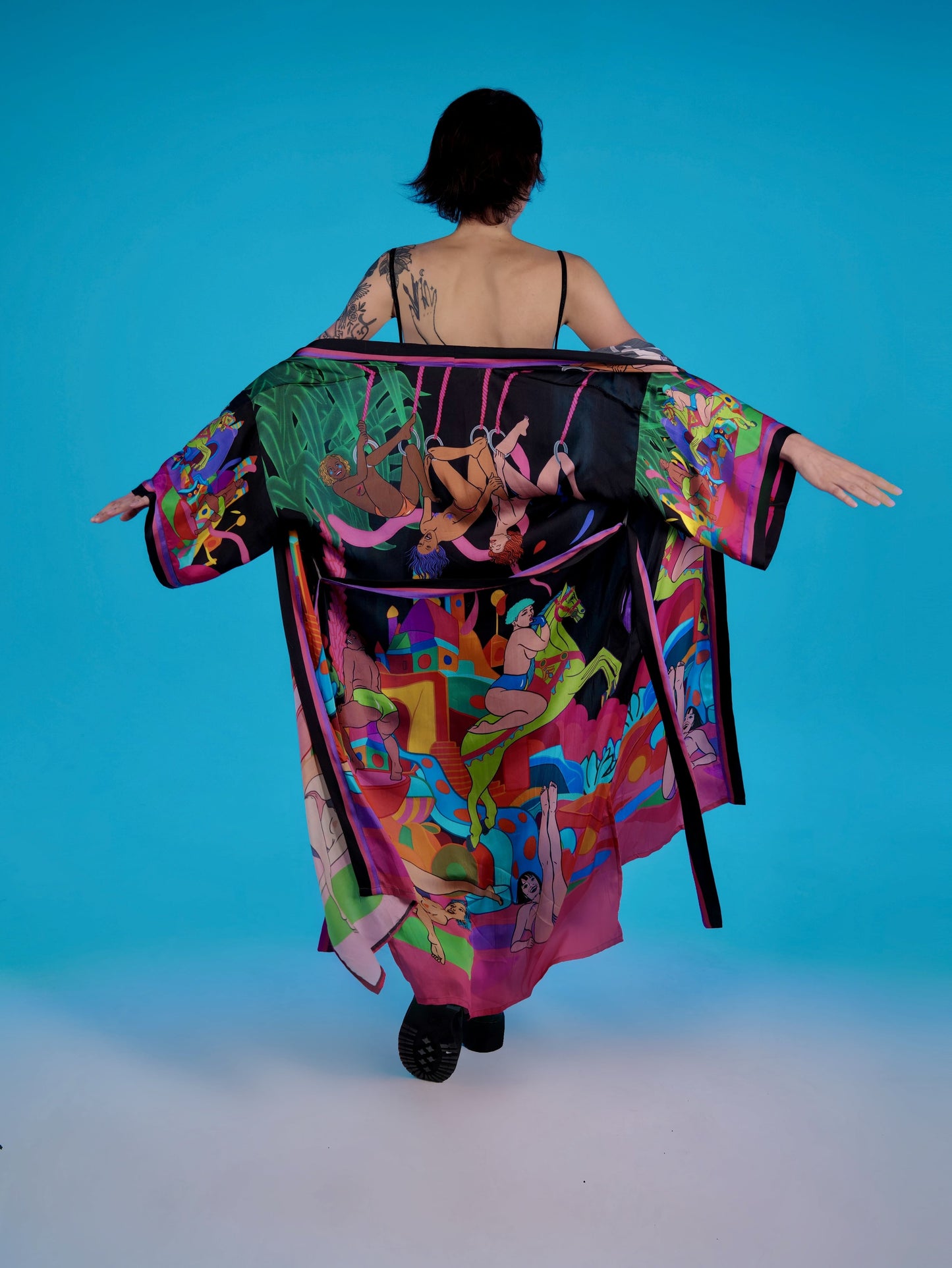 Girls Kimono Black - Kimono with Hand Drawn Paintings - Qinkimo