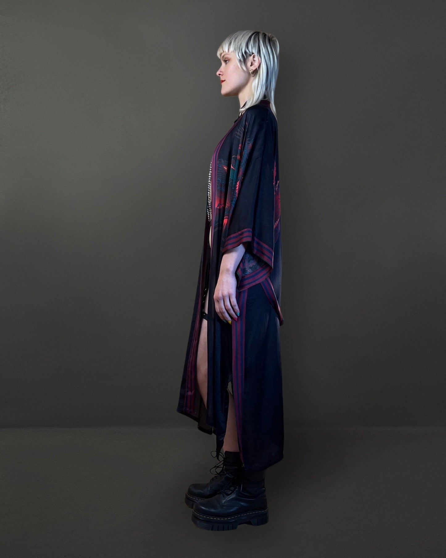 Side view of artistic kimono showing relaxed fit and functional pockets