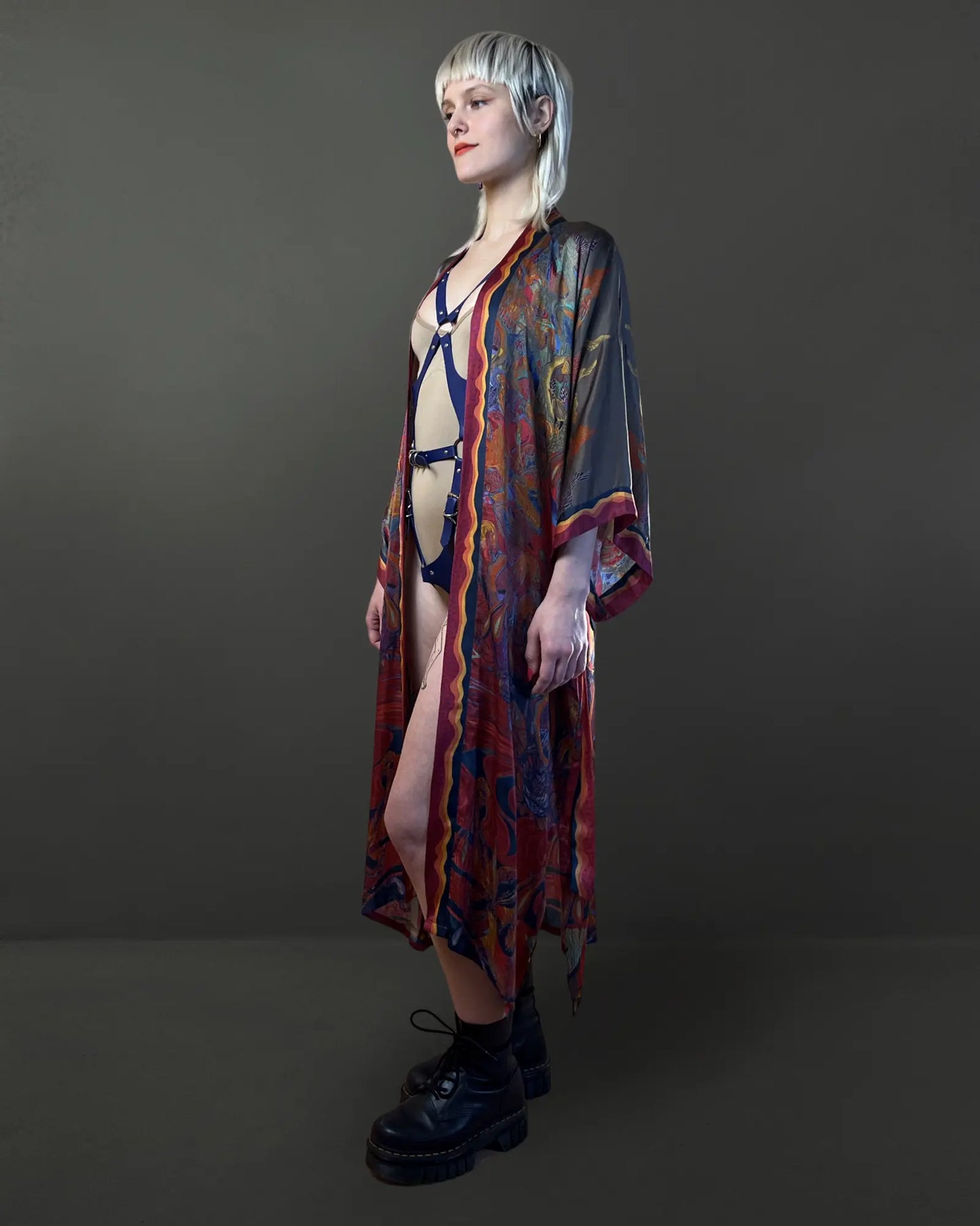 Happy Clit Kimono Red Qinkimo