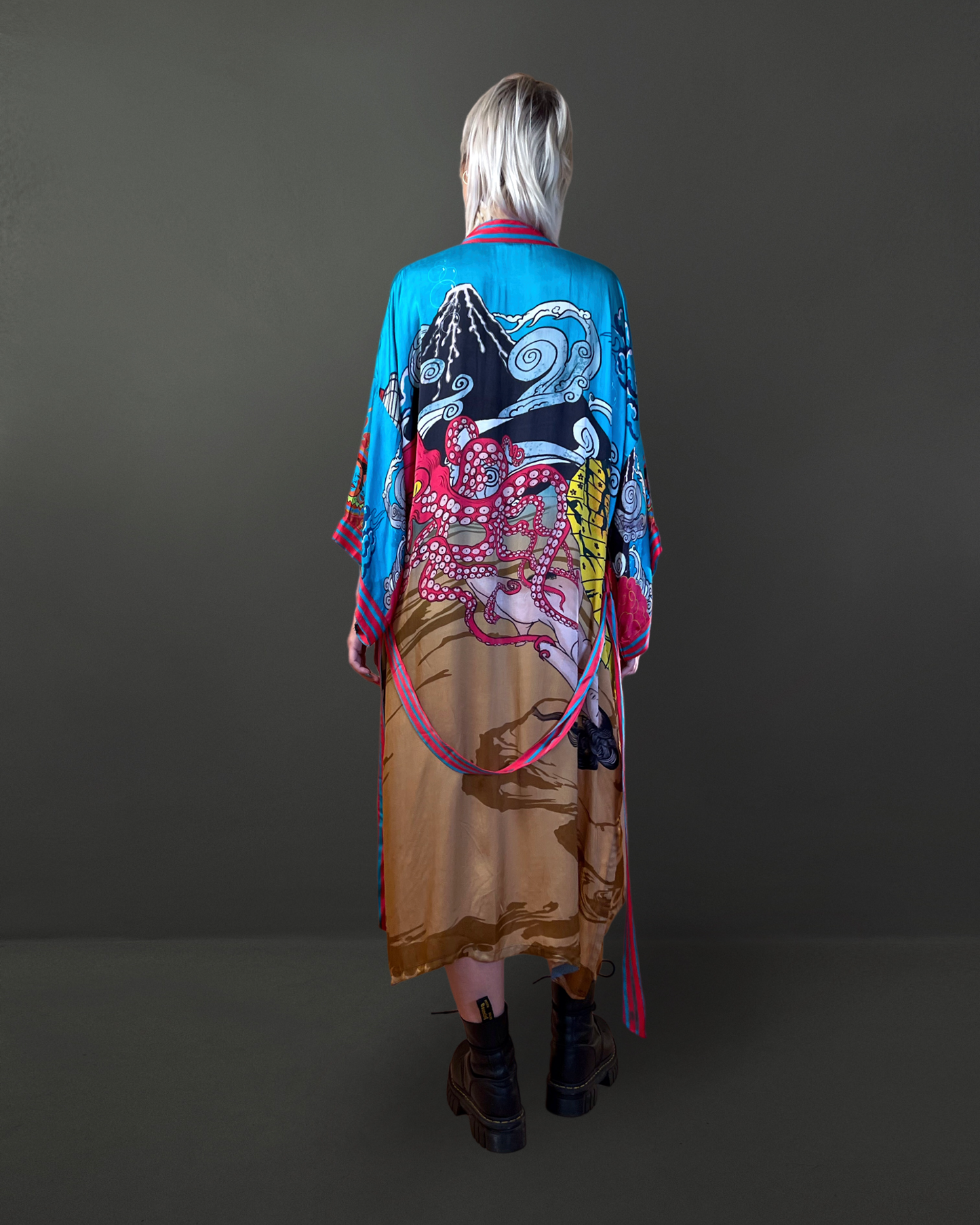 Japanese Dream Kimono Golden